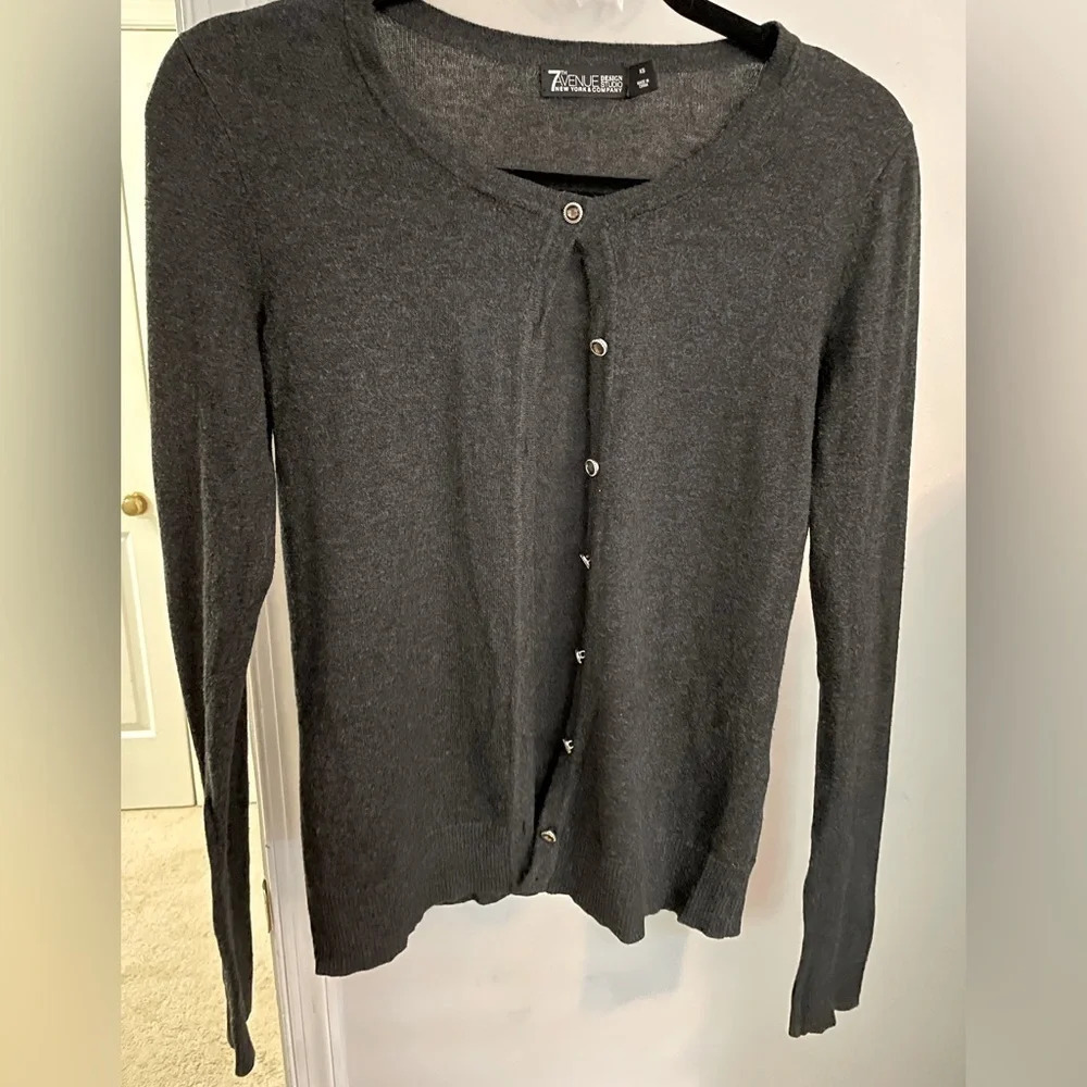 7th Avenue (New York & Company) XS L/S light sweater. Jeweled button down, crew.